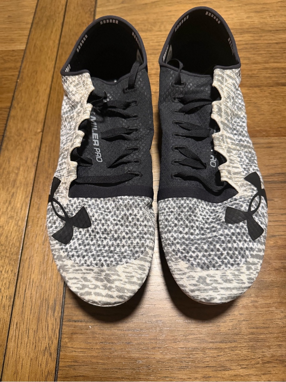 Under Armour Men’s Black and White Knit Athletic Shoes